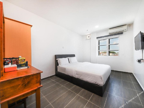 SPOT ON 89801 Sweet Home Hotel Sabak Bernam