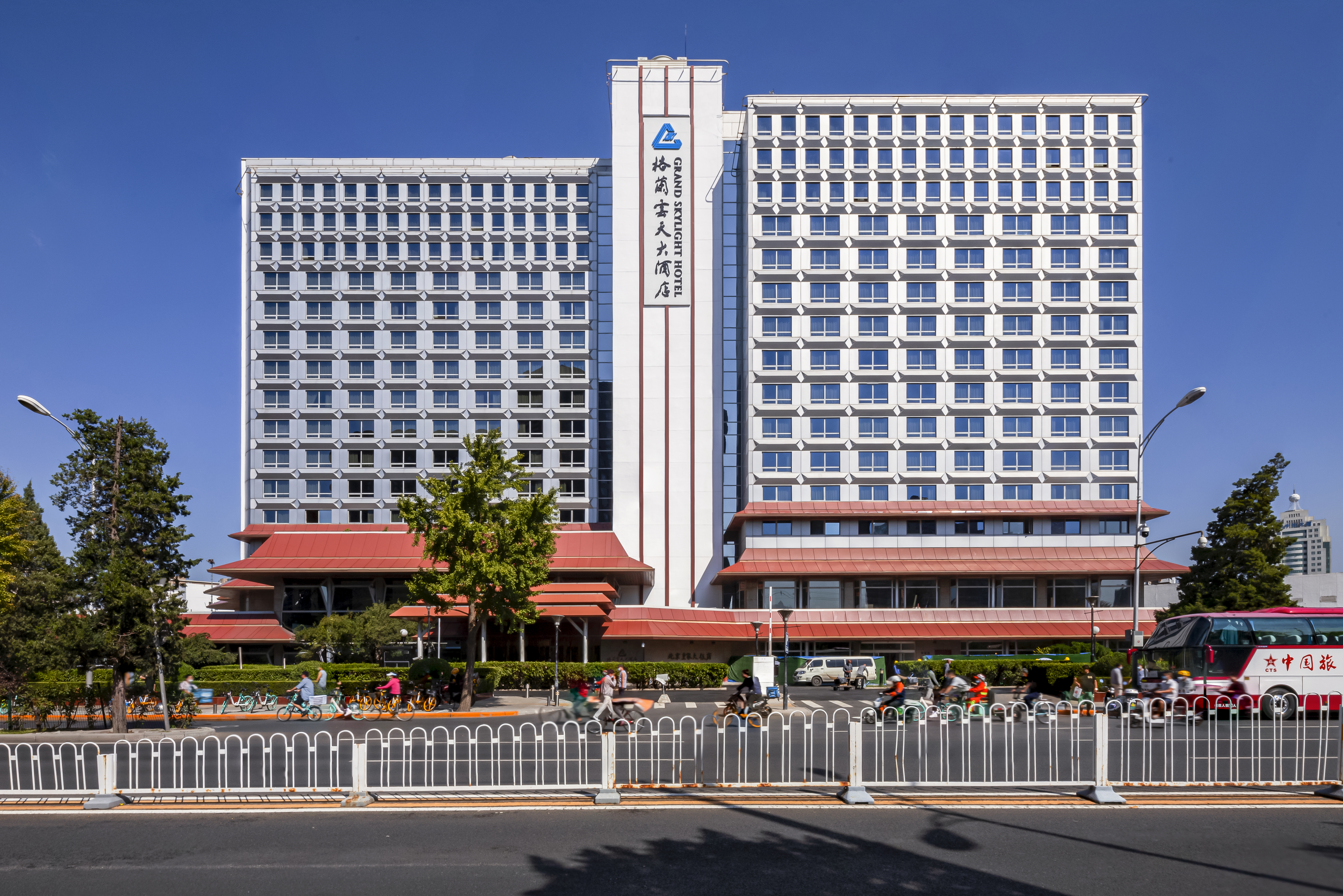 皇家大饭店-官方