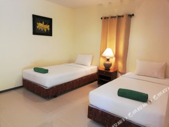 Laemsai Resort Room Type - Standard Twin Room