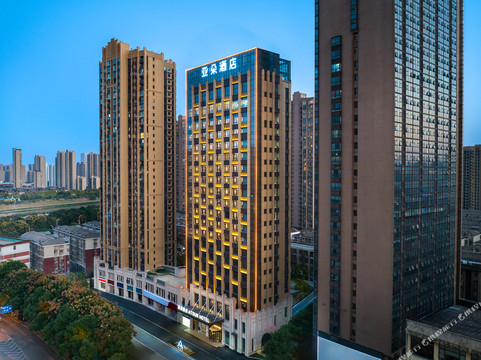 银华大酒店主图