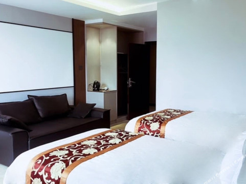 维尔纳精品酒店（阳西凯旋商业广场）