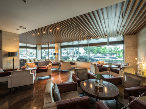 Shangria Beach Hotel