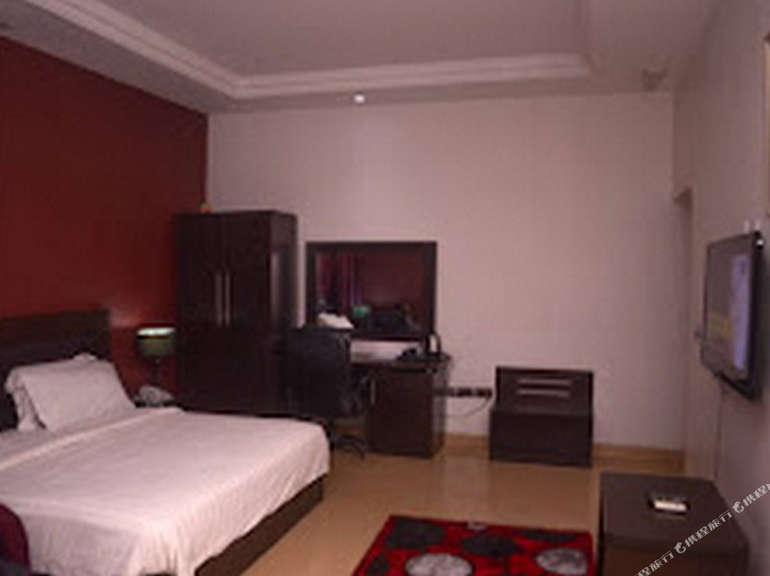 Iseyin酒店住宿-Begonia Hotel