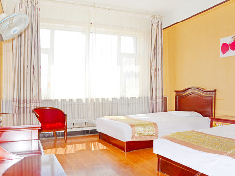 乌兰察布矿机宾馆