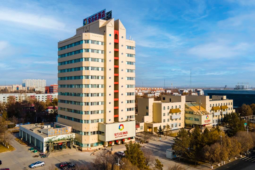 Jewel Flower Hotel(Hami Oil Base Store)
