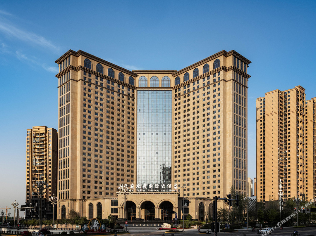 天府九鼎国际大酒店（简阳市中心城市候机楼店）