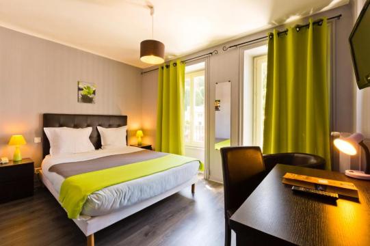 Logis Hotel Restaurant de la Poste-官方