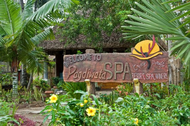 水晶天堂度假村、温泉和酒厂酒店-官方