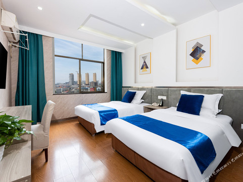 如家派柏·云酒店(黄梅鹏泰百货购物中心店)