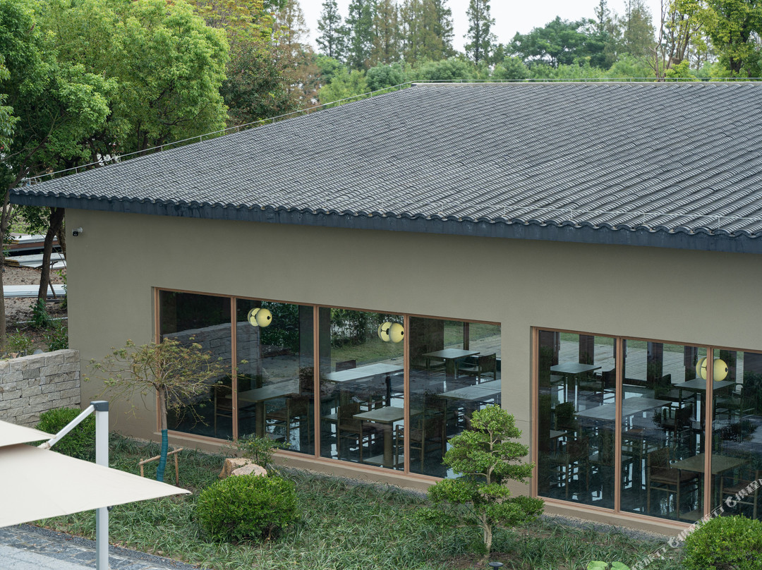 太仓七十二家村原舍阅江私汤度假村