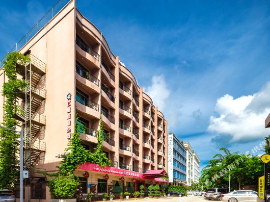 三亚海棠湾红屋顶精品酒店