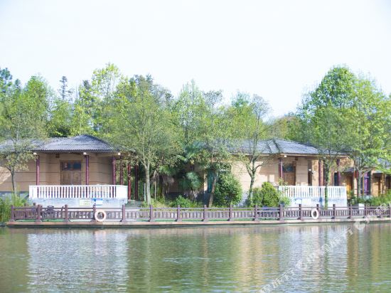 在旅途·浏阳华盛野奢湖景民宿