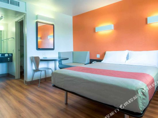 Motel 6 Palm Springs, CA - Downtown Room Type - Queen Room Non smoking