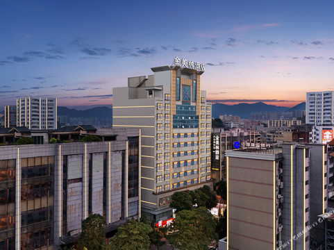 金美林酒店（云浮益华国际广场蟠龙天湖店）
