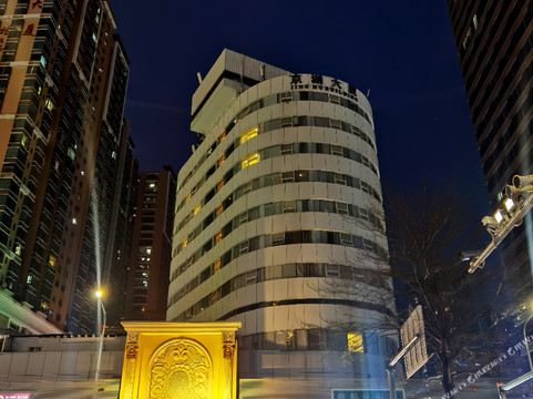 维也纳酒店（深圳罗湖口岸火车站店）主图