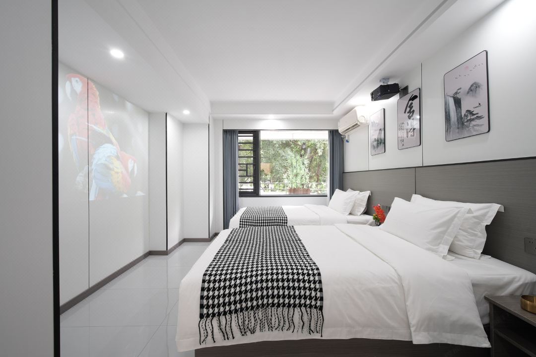 Mido Riverside Homestay