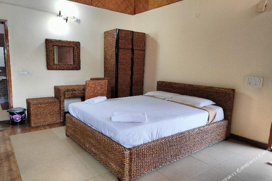 Capital O 80573 Grand De Casa