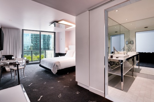 Dua Miami, Autograph Collection-官方