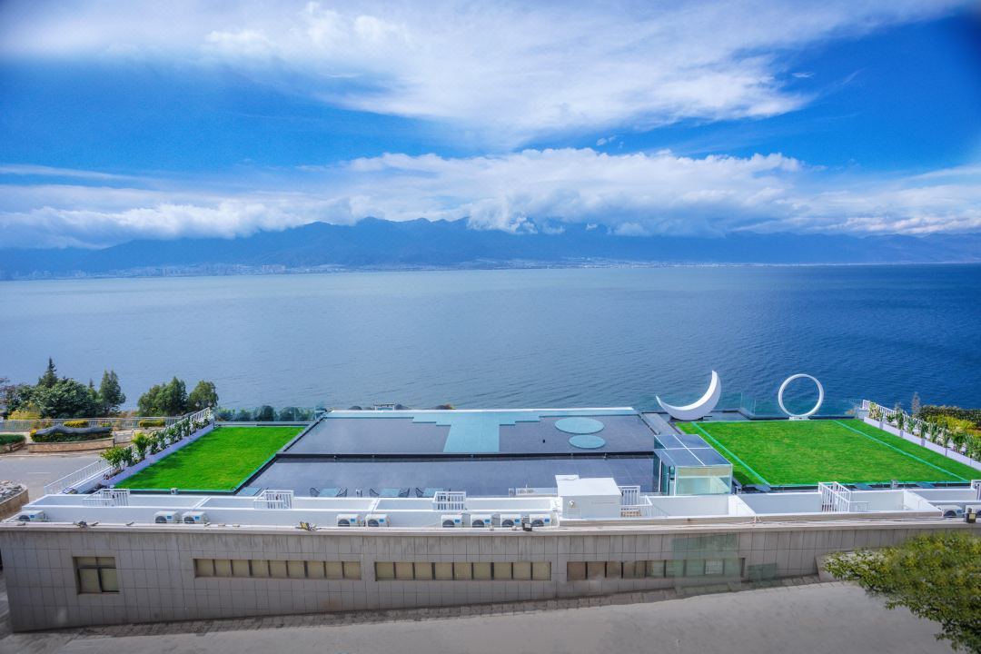 Dali Mermaid Hou Hai Feast Seascape Hotel