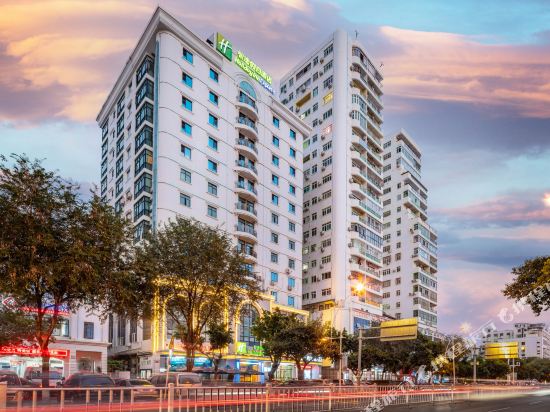 三亚湾智选假日酒店