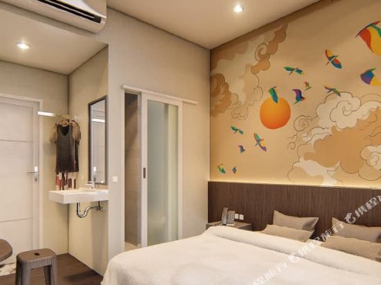 Hotel 88 Alun Alun Room Type - Junior Suite