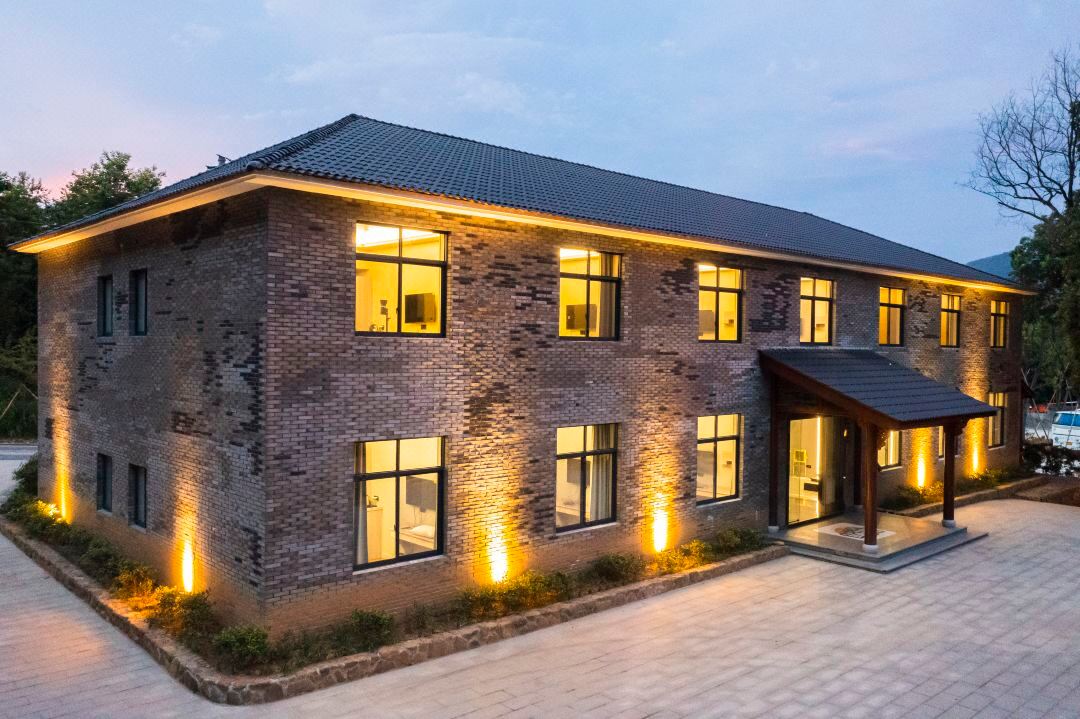 Hengxin Tea House Pine Cone