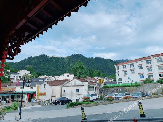 九华山华云山庄