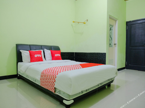 OYO Life 2508 Alba Suites Homestay