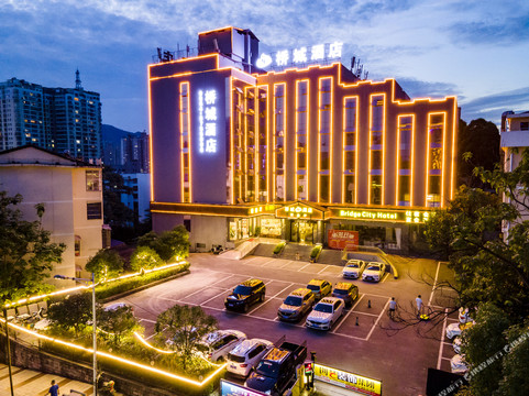 桥城酒店（都匀石板古街店）