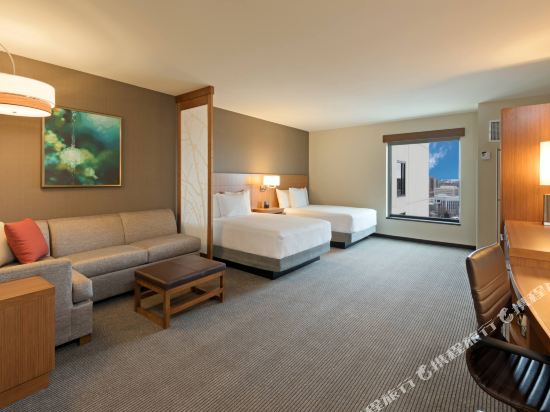 Hyatt Place Denver Downtown Room Type - TWO QUEEN BEDS HIGH FLOOR (WITH SOFA BED)
