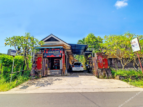 SPOT ON 92399 Hotel Sekar Jagat