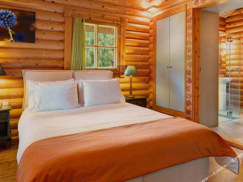 Ano Polidrosos酒店住宿-Elatos Resort & Health Club