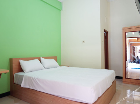 Oyo Life 3003 Wisma Handayani Syariah