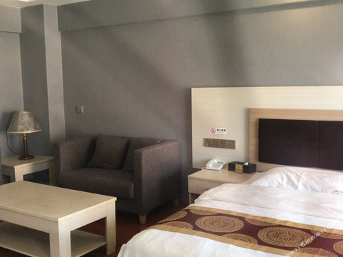 云县温州假日酒店