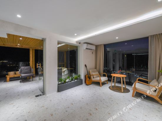 西江千户苗寨轶.云歇全景民宿