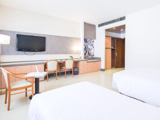 Best Western Hotel Modena District Room Type - Triple Room