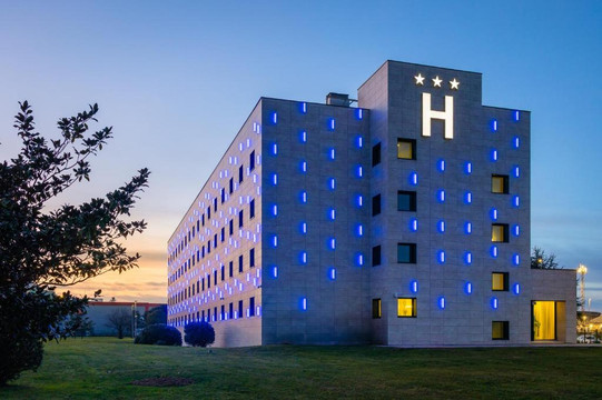 都市快捷桑坦德帕拉亚思酒店