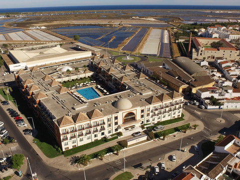 塔维拉嘉乐酒店