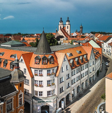 Zahna Elster酒店住宿-威滕伯格鲁瑟酒店