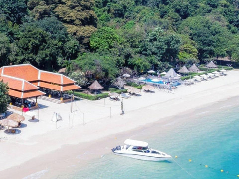 慕斑泰雷度假村