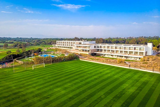 Sueca酒店住宿-埃尔·萨勒尔国营古堡酒店