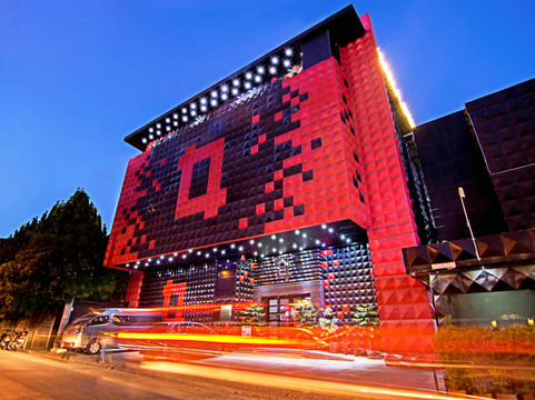 Ibaan酒店住宿-Luks Lofts Hotel & Residences