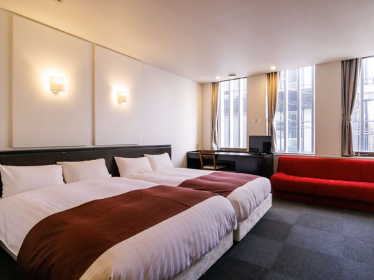 亚之杰姬路酒店