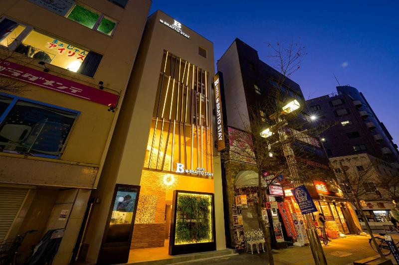 酒店布拉特住宿