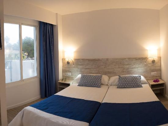 Hotel BelleVue Club Room Type - One-Bedroom Apartment Hotel BelleVue Club Room Type - One-Bedroom Apartment