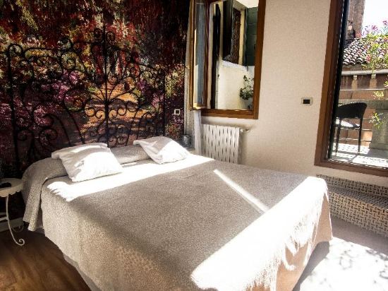 Hotel Antigo Trovatore Room Type - Double Room