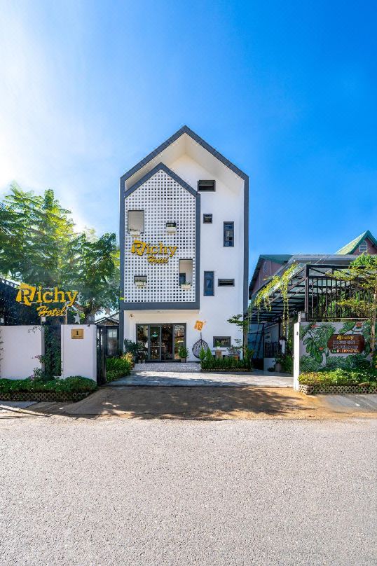 Richy Dalat Hotel