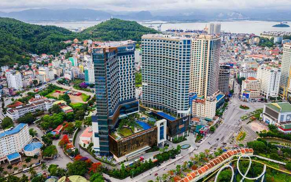 芒青豪华下龙中心II