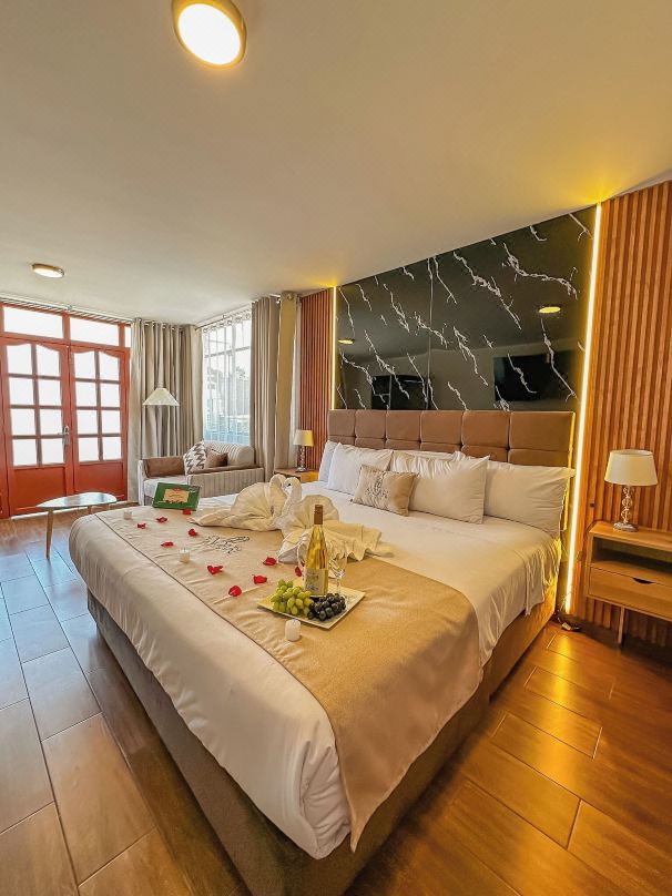 Andari Hoteles