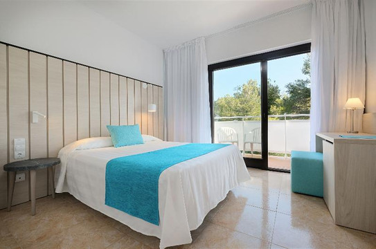 阿祖阑贝尔甘廷酒店